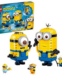 LEGO 75551 Minions Minions-Figuren Bauset mit Versteck, Spielzeug für Kinder ab 8 Jahre mit Figuren: Stuart, Kevin & Bob